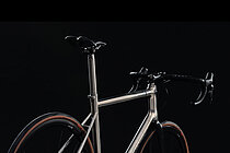 Titan-Rennrad von Van Nicholas.