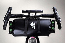 Lenkertasche von Miss Grape.