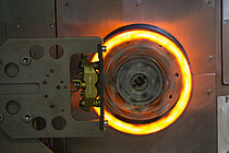 Glühende Bremsscheibe von Galfer.